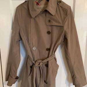 Burberry Brit Women's size USA 8